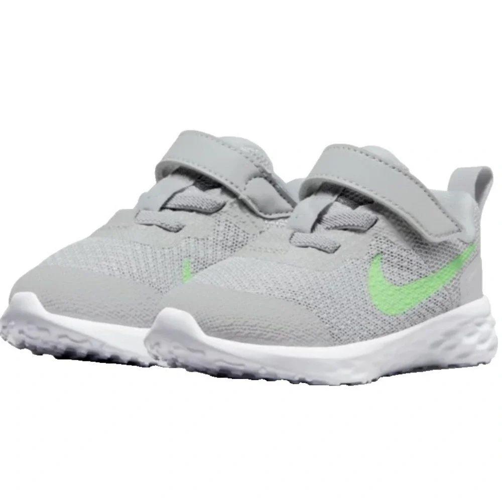 Toddler Boy's Size 2C - Nike Revolution 6 NN (TDV)